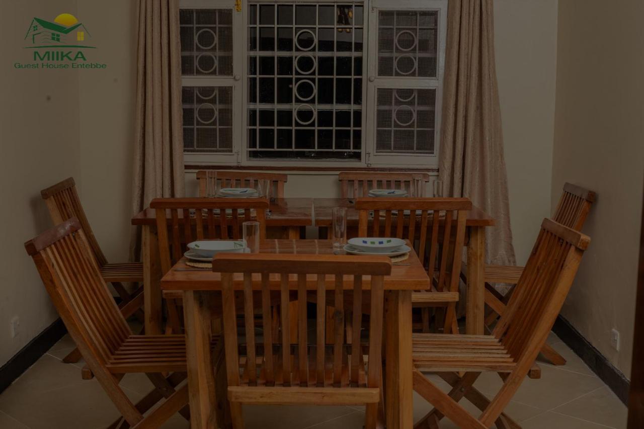 Miika Guest House Entebbe Buitenkant foto